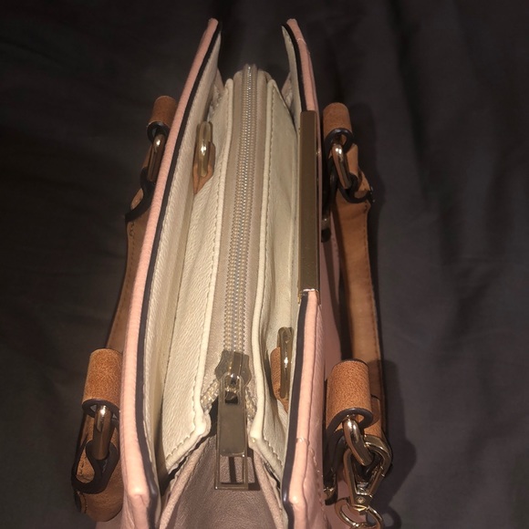 Pink Handbag - Picture 5 of 5